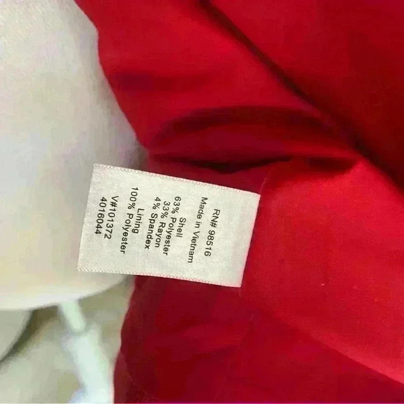 Coldwater Creek Women’s Single Breasted Blazer Size 16 Red Textured Classic Work - Picture 11 of 11